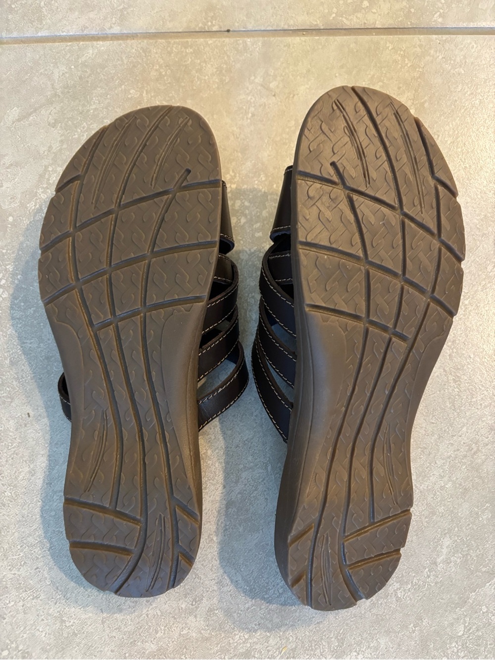 Eastland Dark Brown Woven Slide Sandals - Picture 3 of 3